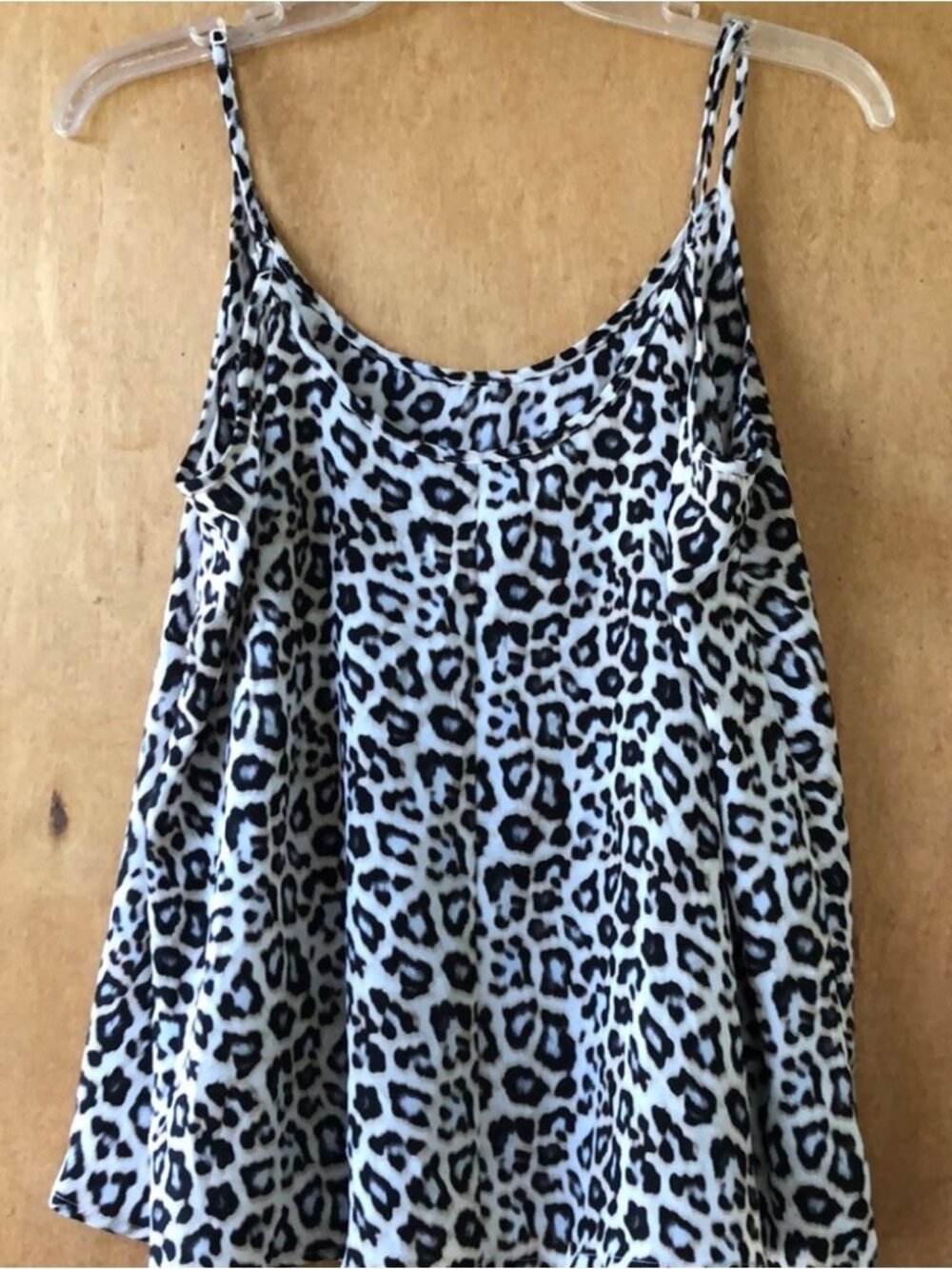 Animal print top - Picture 2 of 2